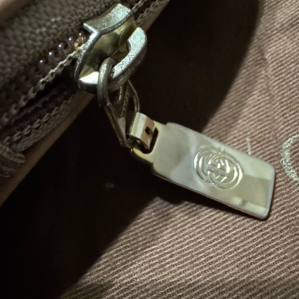 EUC Vintage Gucci Monogram Brown Canvas Travel Toiletry Cosmetic Pouch - Picture 8 of 11